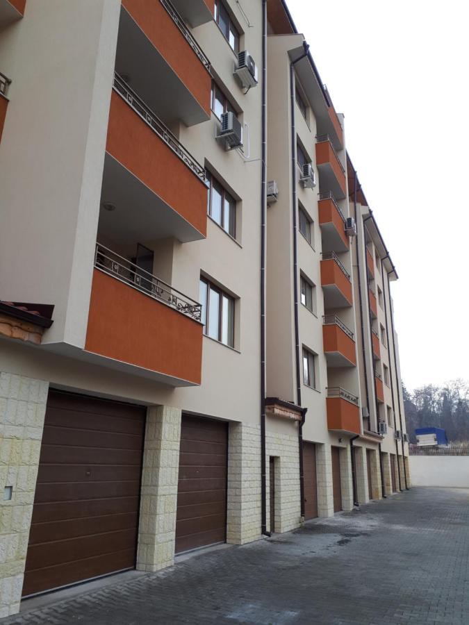 Hostex Trinity Apartment Stara Zagora Exterior photo